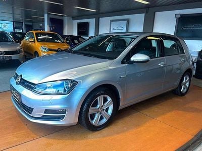 Gebraucht VW Golf VII 110 PS (80 kW) 2016 Silber Limousine