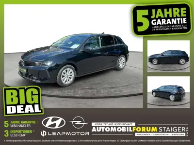 Gebraucht Opel Astra Elegance 131 PS (96 kW) 2023 Schwarz Kleinwagen