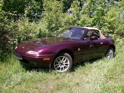Gebraucht Mazda MX5 90 PS (66 kW) 1996 Rot Cabrio