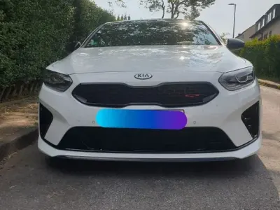 Używany Kia ProCeed GT 204 KM (150 kW) 2020 Biały Kombi