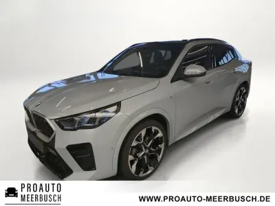 Gebraucht BMW X2 M Sport 163 PS (119 kW) 2025 Grau SUV