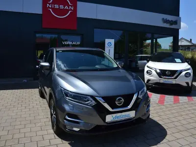 Gebraucht Nissan Qashqai N-Connecta 116 PS (85 kW) 2019 Grau SUV
