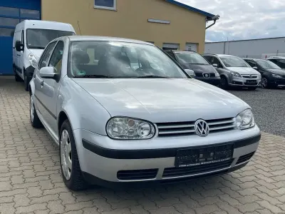 Gebraucht VW Golf IV Edition 105 PS (77 kW) 2000 Silber Limousine