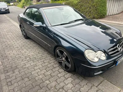 Gebraucht Mercedes CLK200 163 PS (119 kW) 2006 Schwarz Cabrio
