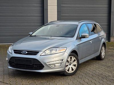 Gebraucht Ford Mondeo Trend 140 PS (102 kW) 2012 Grau Kombi