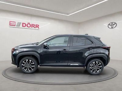 Gebraucht Toyota Yaris Hybrid 131 PS (96 kW) 2025 Mystic schwarz mica SUV