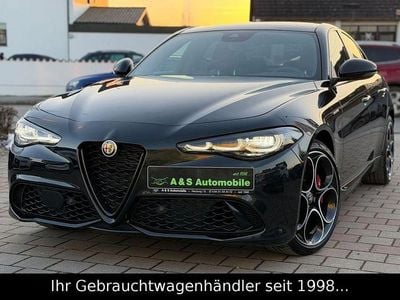 Schwarz Gebraucht 2024 Alfa Romeo Giulia Veloce Limousine | 36.990 € (Fairer Preis)
