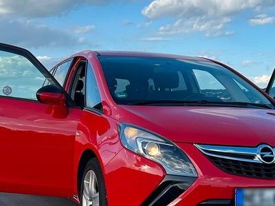 Gebraucht Opel Zafira 140 PS (102 kW) 2016 Rot Van / Kleinbus