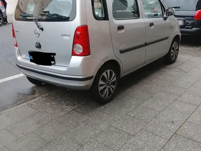 Occasion Opel Agila 58 ch (42 kW) 2001 Gris Monospace