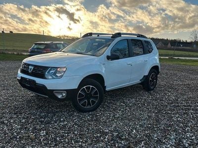 Weiß Gebraucht 2016 Dacia Duster Lauréate SUV | 6.400 € (Fairer Preis)