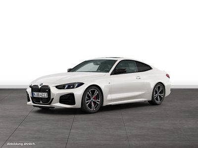 Mineralweiß metallic Gebraucht 2025 BMW M440 Comfort Edition Limousine | 71.194 € (Etwas zu teuer)