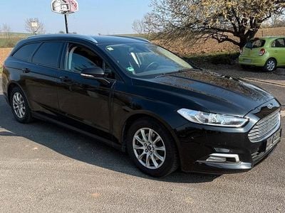 Gebraucht Ford Mondeo Business Edition 160 PS (117 kW) 2016 Schwarz Kombi