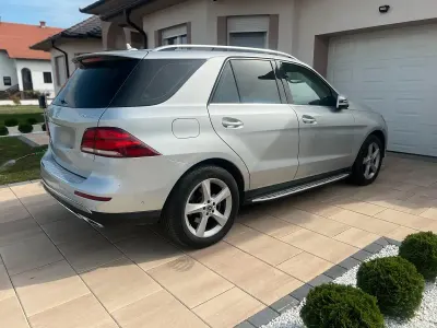 Gebraucht Mercedes GLE350 Exclusive 258 PS (189 kW) 2016 Grau SUV