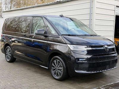 Neu VW Multivan Business 150 PS (110 kW) 2026 Deep black perleffekt Van