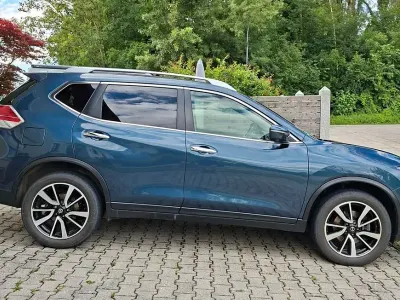 Gebraucht Nissan X-Trail N-Vision 177 PS (130 kW) 2017 Blau SUV