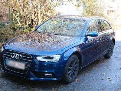 Gebraucht Audi A4 136 PS (100 kW) 2015 Blau Kombi