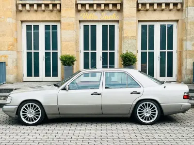 Gebraucht Mercedes E300 AMG 180 PS (132 kW) 1991 Gold Limousine