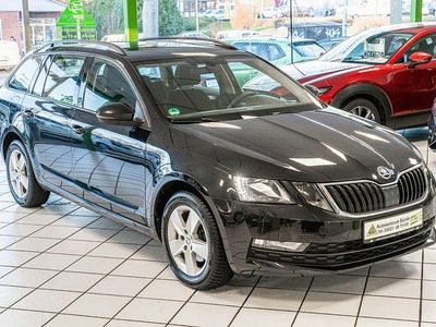 Schwarz Gebraucht 2017 Skoda Octavia Ambition Kombi | 14.950 € (Etwas zu teuer)