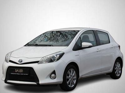 Weiß Gebraucht 2013 Toyota Yaris Life Limousine | 9.980 € (Fairer Preis)