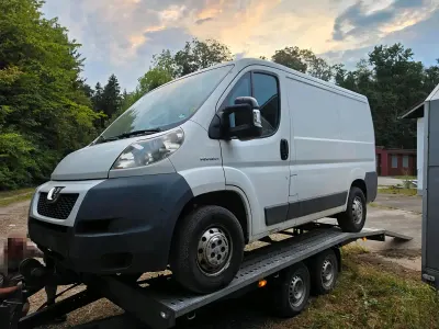 Gebraucht Peugeot Boxer 101 PS (74 kW) 2009 Weiß Van