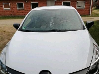 Gebraucht Renault Clio IV LIMITED 2017 Weiß Kleinwagen