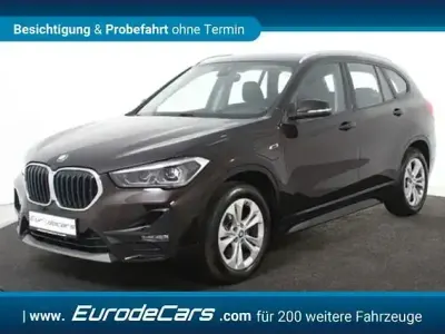 Gebraucht BMW X1 Sport Line 220 PS (161 kW) 2022 Braun SUV