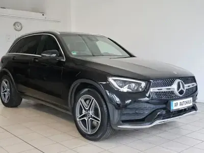 Gebraucht Mercedes GLC300 AMG line 258 PS (189 kW) 2018 Obsidianschwarz SUV