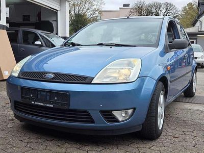 Gebraucht Ford Fiesta Ghia 101 PS (74 kW) 2003 Blau Kleinwagen
