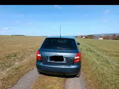 Gebraucht Skoda Fabia 86 PS (63 kW) 2012 Grau Kleinwagen