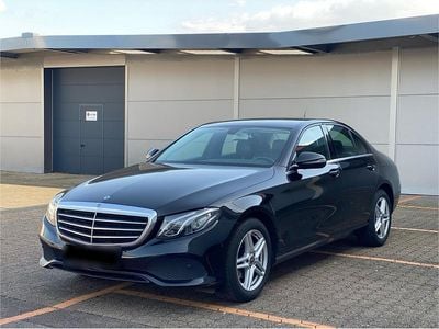 Gebraucht Mercedes E200 160 PS (117 kW) 2020 Schwarz Limousine