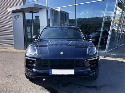 Blau Gebraucht 2016 Porsche Macan Turbo SUV | 39.900 €