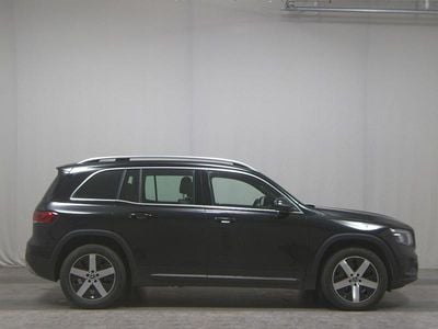 Mercedes GLB200
