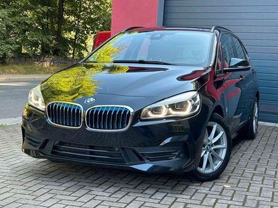 BMW 225