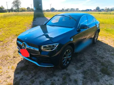 Gebraucht Mercedes GLC300e 211 PS (155 kW) 2021 Blau Coupé