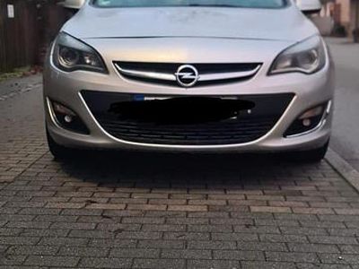 Silber Gebraucht 2013 Opel Astra Limousine | 4.000 € (Fairer Preis)