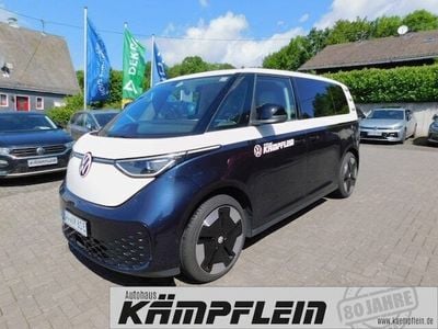 Candyweiß/starlight blue meta Gebraucht 2023 VW ID. Buzz Pro Van / Kleinbus | 49.890 € (Etwas zu teuer)