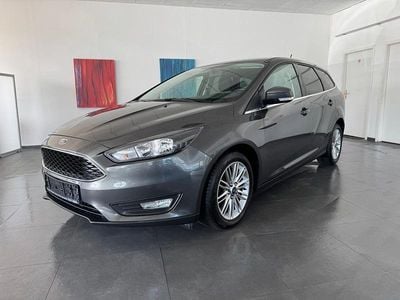 Gebraucht Ford Focus Cool & Connect 125 PS (91 kW) 2018 Grau Kombi