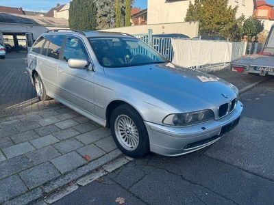 BMW 525
