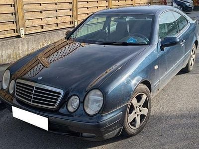 Mercedes CLK230