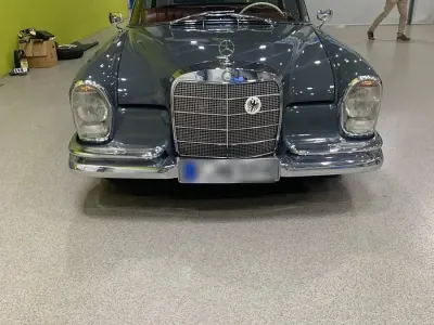 Gebraucht Mercedes 220 120 PS (88 kW) 1963 Grau Coupé