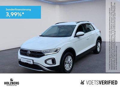 Second-hand VW T-Roc Life 150 CP (110 kW) 2023 Alb SUV