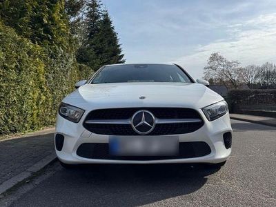 Second-hand Mercedes A200 163 CP (119 kW) 2019 Alb Berlinǎ