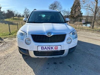 Gebraucht Skoda Yeti Family 140 PS (102 kW) 2011 Weiß SUV