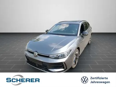 Gebraucht VW Passat R-line 272 PS (200 kW) 2025 Diabasgrau metallic (metallic) Kombi