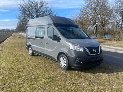 Gebraucht Nissan NV300 145 PS (106 kW) 2017 Grau Van
