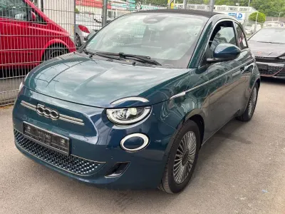 Gebraucht Fiat 500e 86 kW (118 PS) 2023 Blau Cabrio