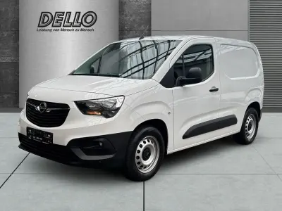 Gebraucht Opel Combo-e Life 100 kW (136 PS) 2022 Weiß Limousine