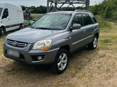 Gebraucht Kia Sportage 140 PS (102 kW) 2009 Silber SUV
