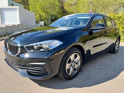 gebraucht BMW 118 118 i Advantage/Automatik/Navi/AppleCar/SPORT/SHZ/