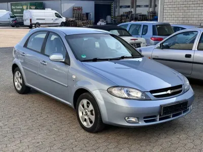 Usata Chevrolet Lacetti CDX 121 CV (88 kW) 2009 Blu Berlina